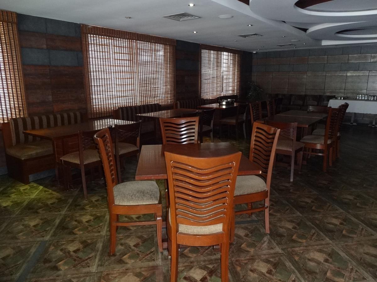 The Castello Residency Hotel Coimbatore Bagian luar foto