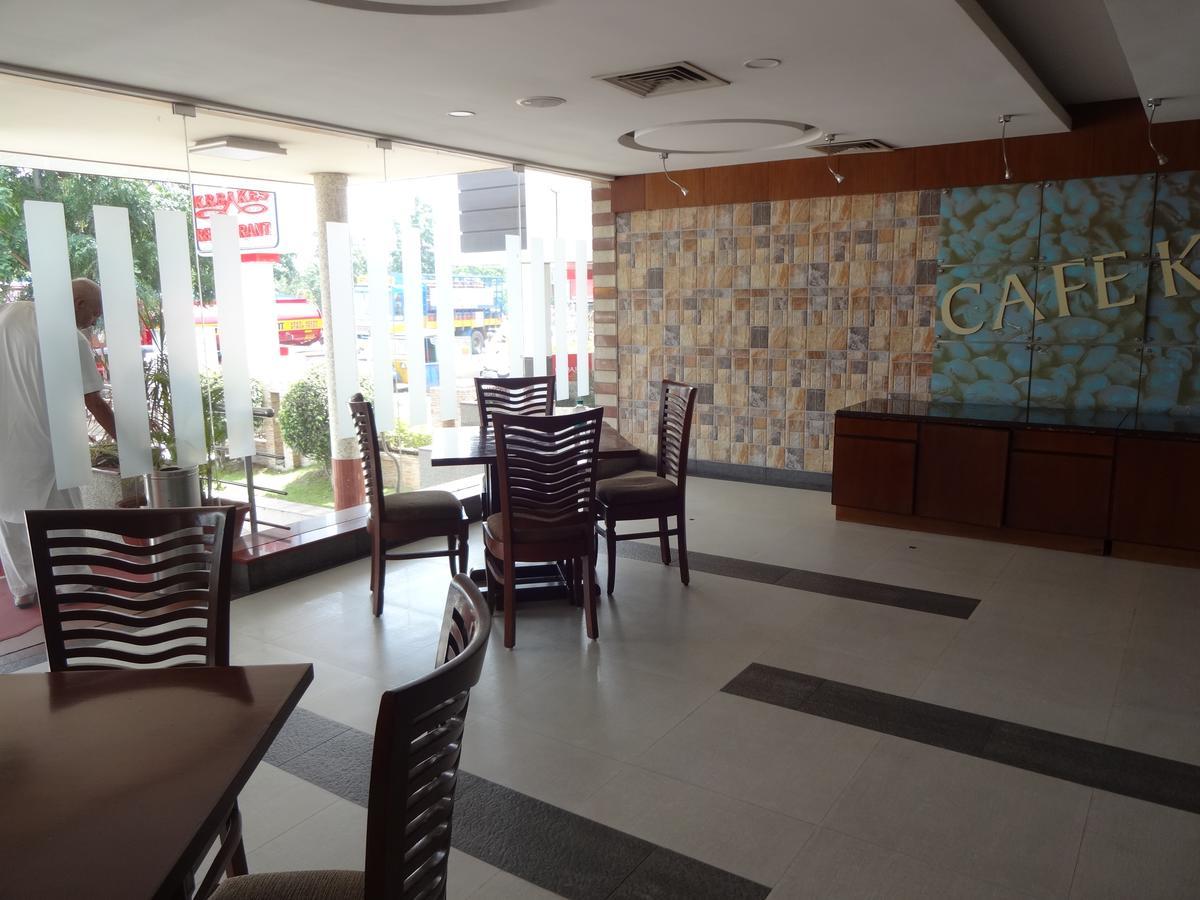 The Castello Residency Hotel Coimbatore Bagian luar foto